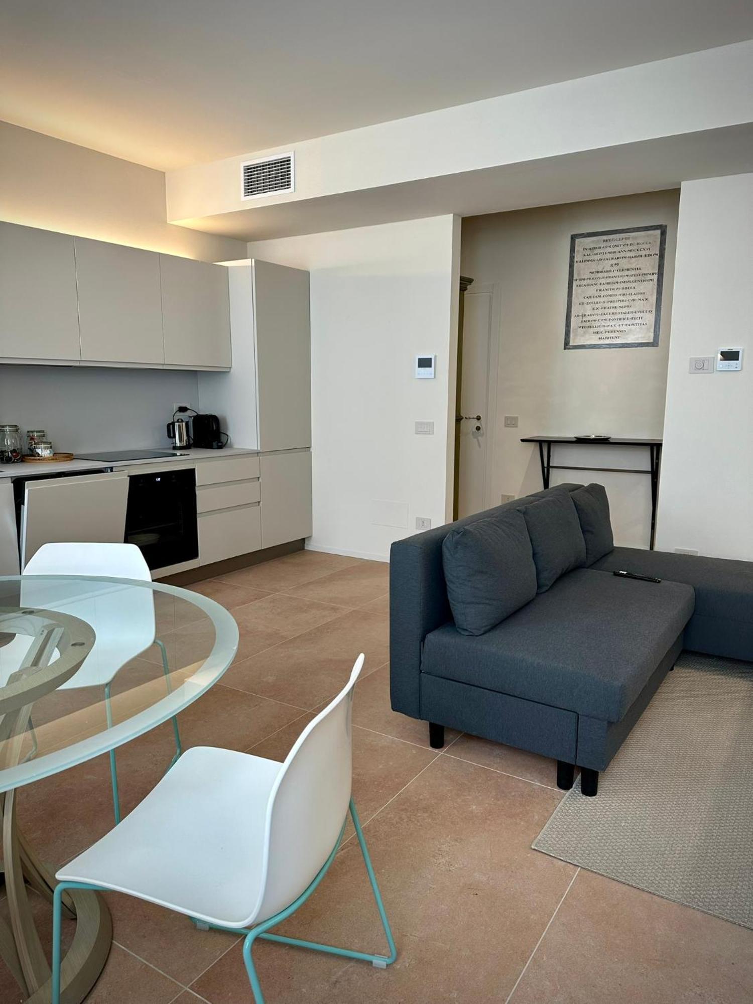 Grey-Fontanelli Luxury Suite 雷焦艾米利亚 外观 照片